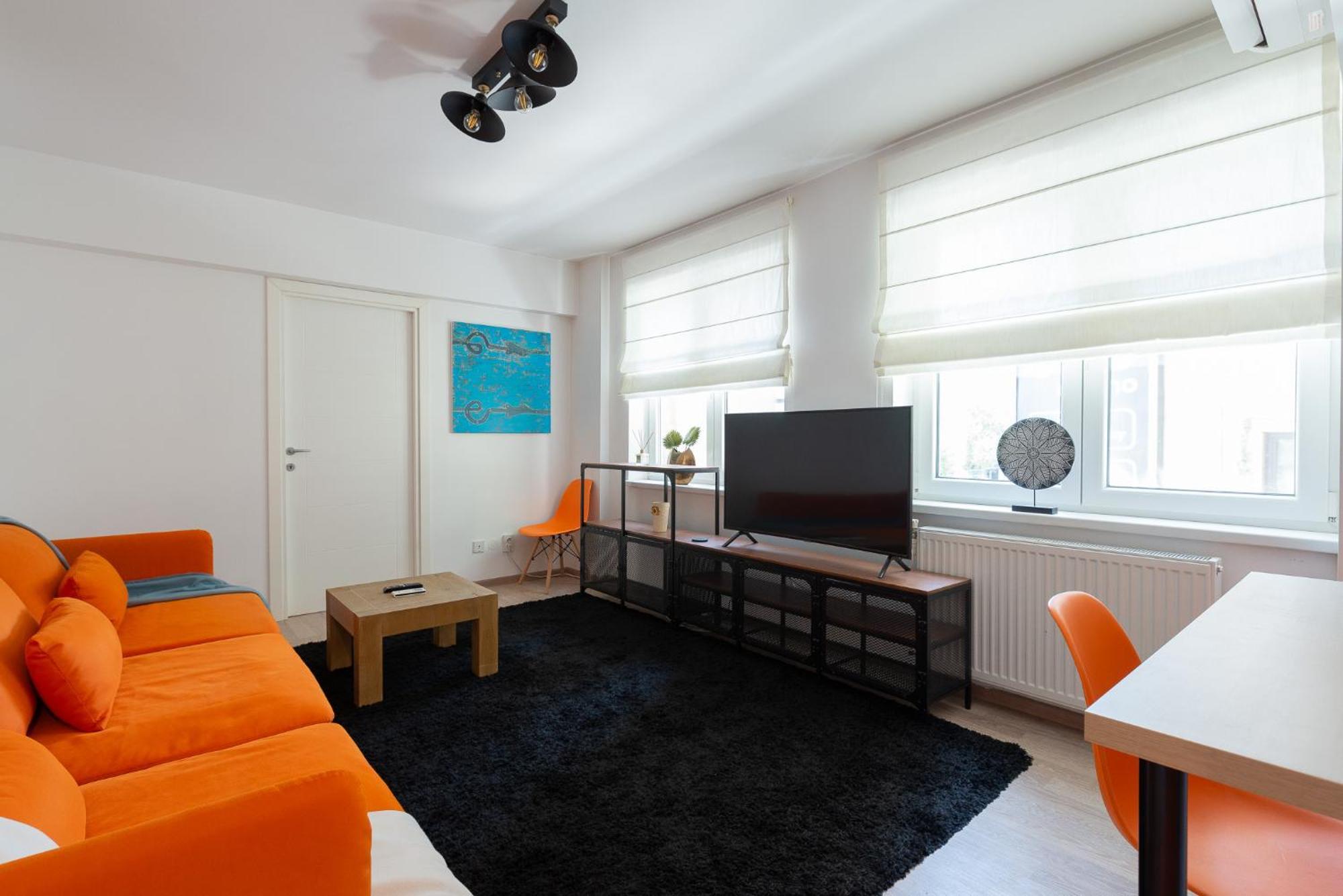 City Center-Cozy One Bedroom Apartment Bucarest Extérieur photo